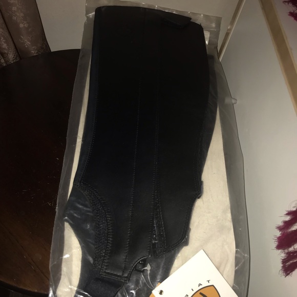 Ariat NWT Black Leather Large Half Chaps Vintage Style Quilted Suede Inner Leg - Picture 13 of 16